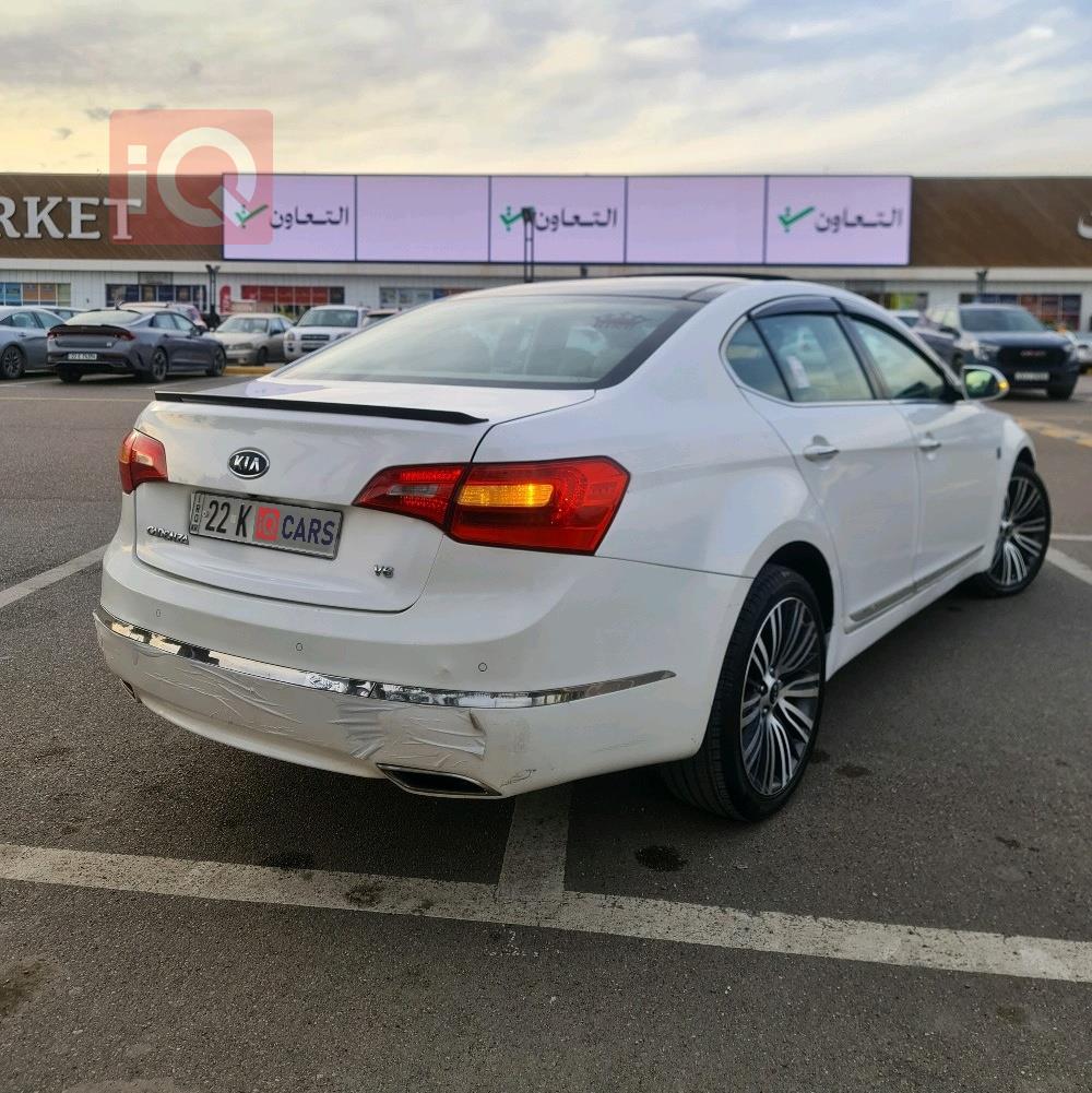 كيا كادينزا